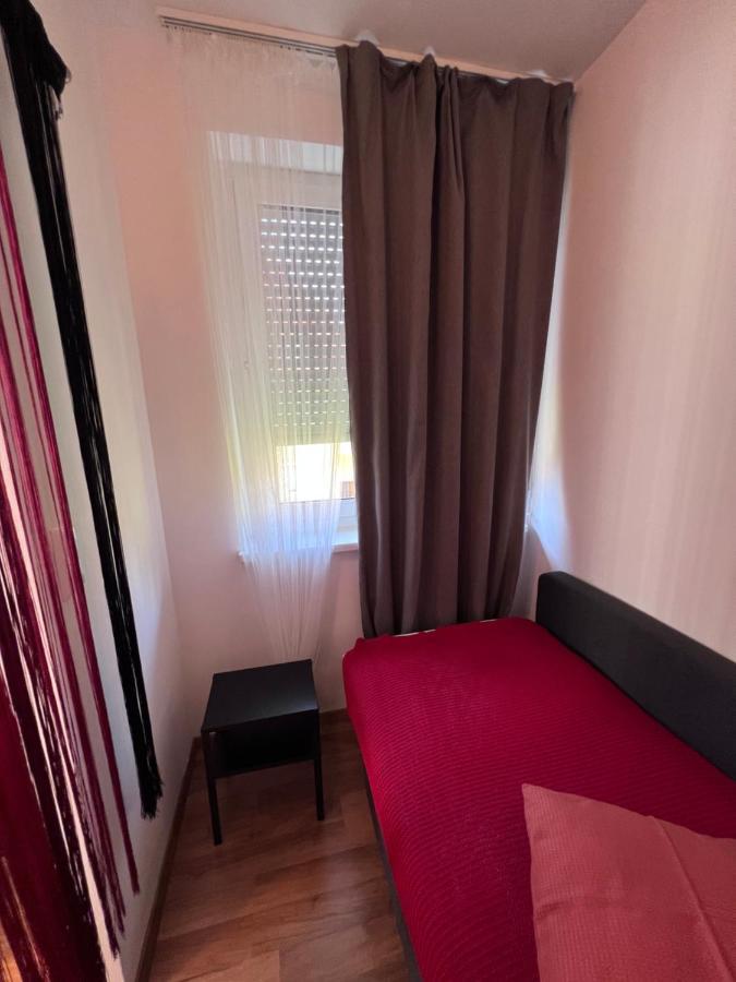 Rose No 4 Apartment Friedrichshafen Exterior photo
